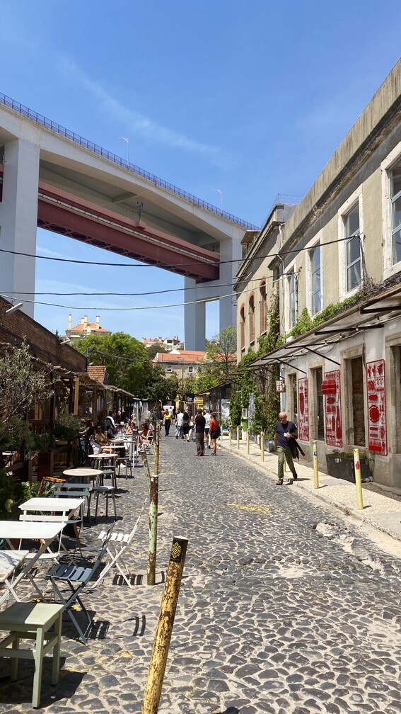 LX factory belem lissabon portugal