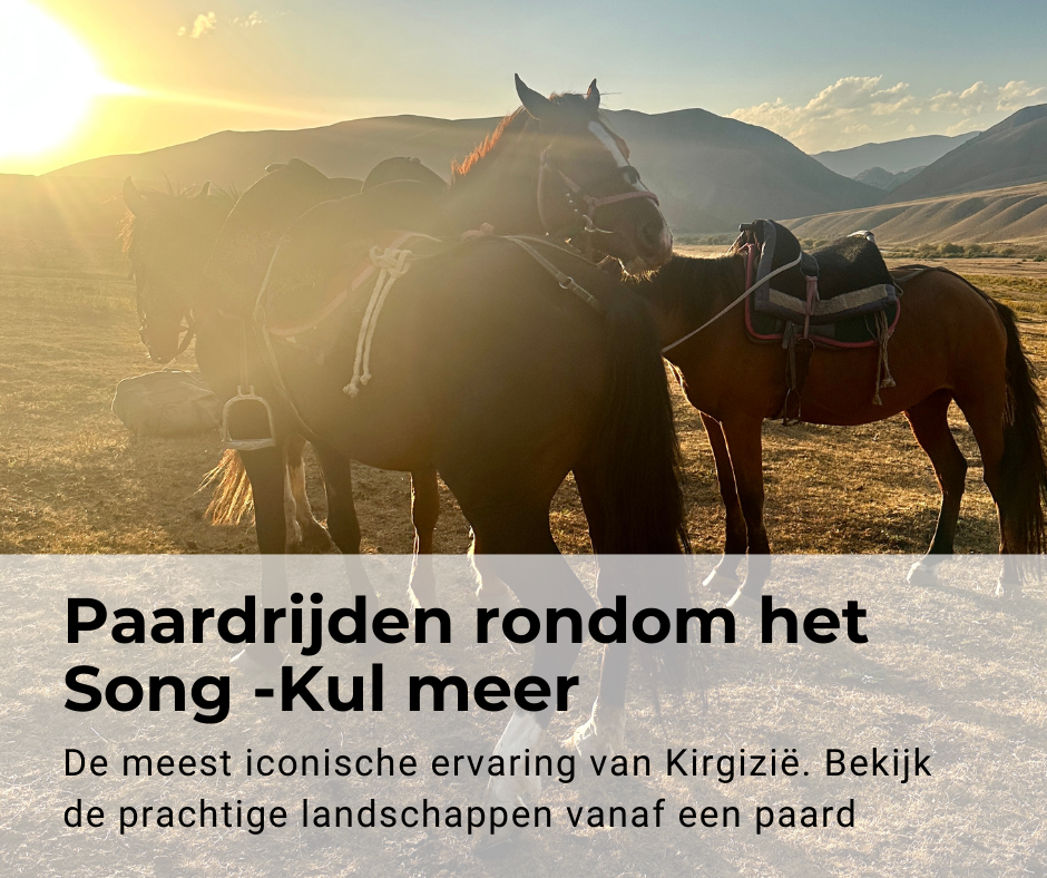 Paardrijden rondom het Song-kul meer